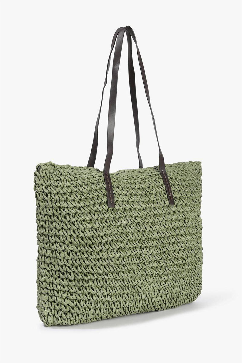 Polished Bag with an Effortless Classic Look