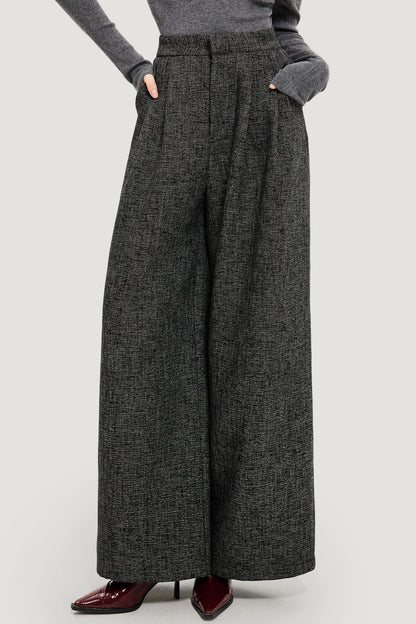 Gracefully Styled Trousers for Any Occasion