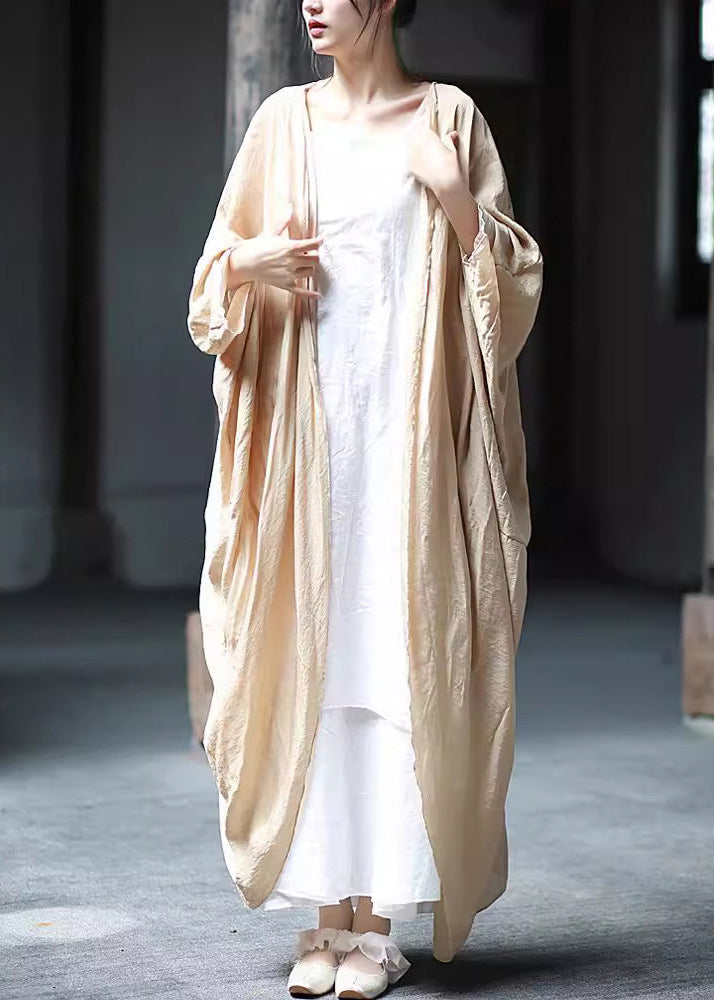 Well Tailored Cardigan with a Graceful Silhouette