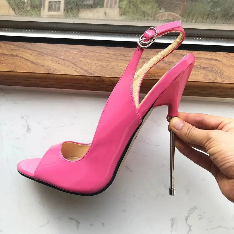 Classic Vintage Heels with a Flattering Fit
