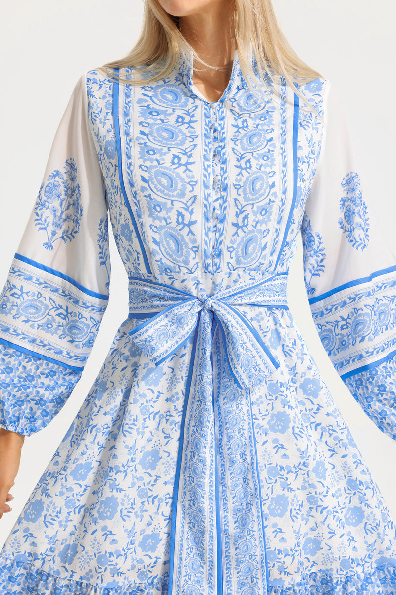 Sophisticated Dress with a Clean Classic Look
