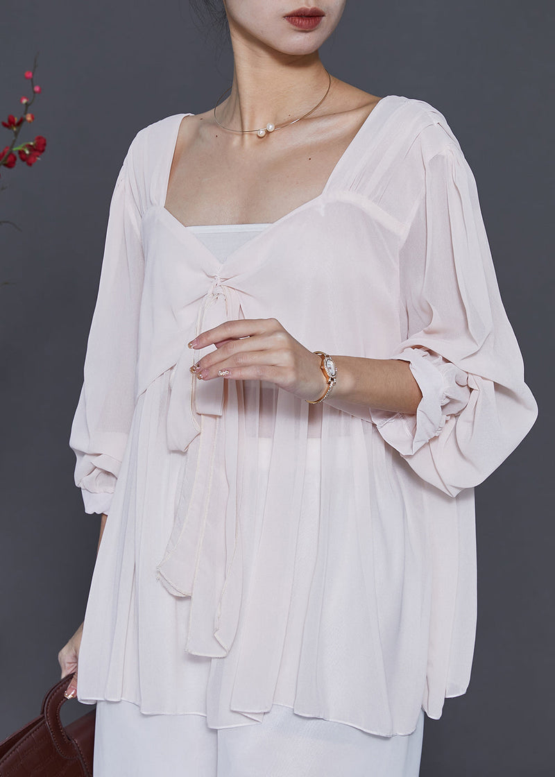 Classic Vintage Blouse with a Flattering Fit