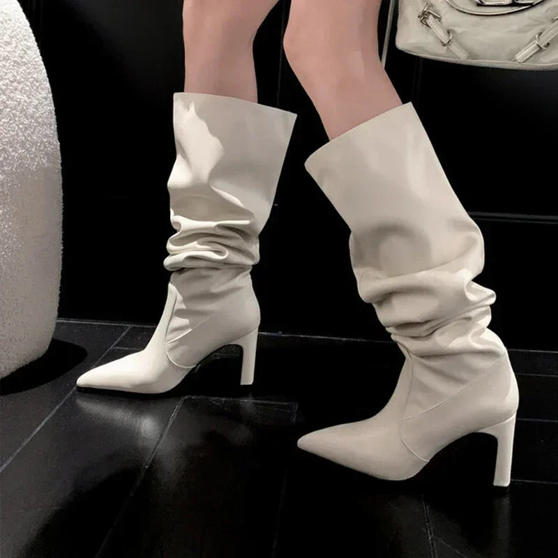 Polished Boots with an Effortless Classic Look