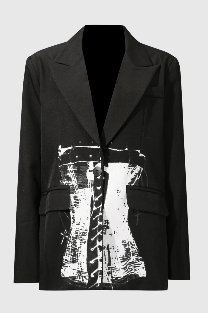 Sophisticated Garment with a Clean Classic Look