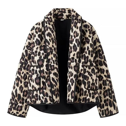 Elegantly Styled Jacket for Everyday Wear
