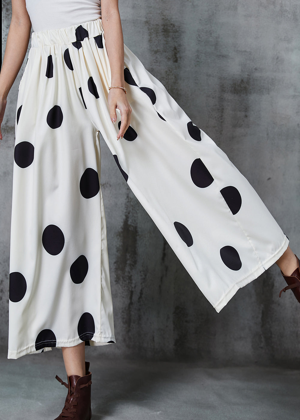 A Vintage Style Pants with Delicate Timeless Details