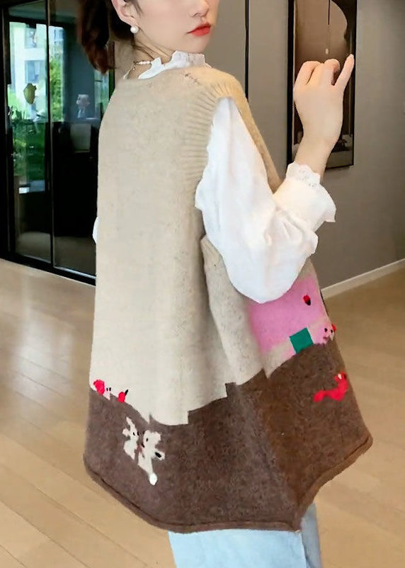 A Vintage Style Coat with Delicate Timeless Details