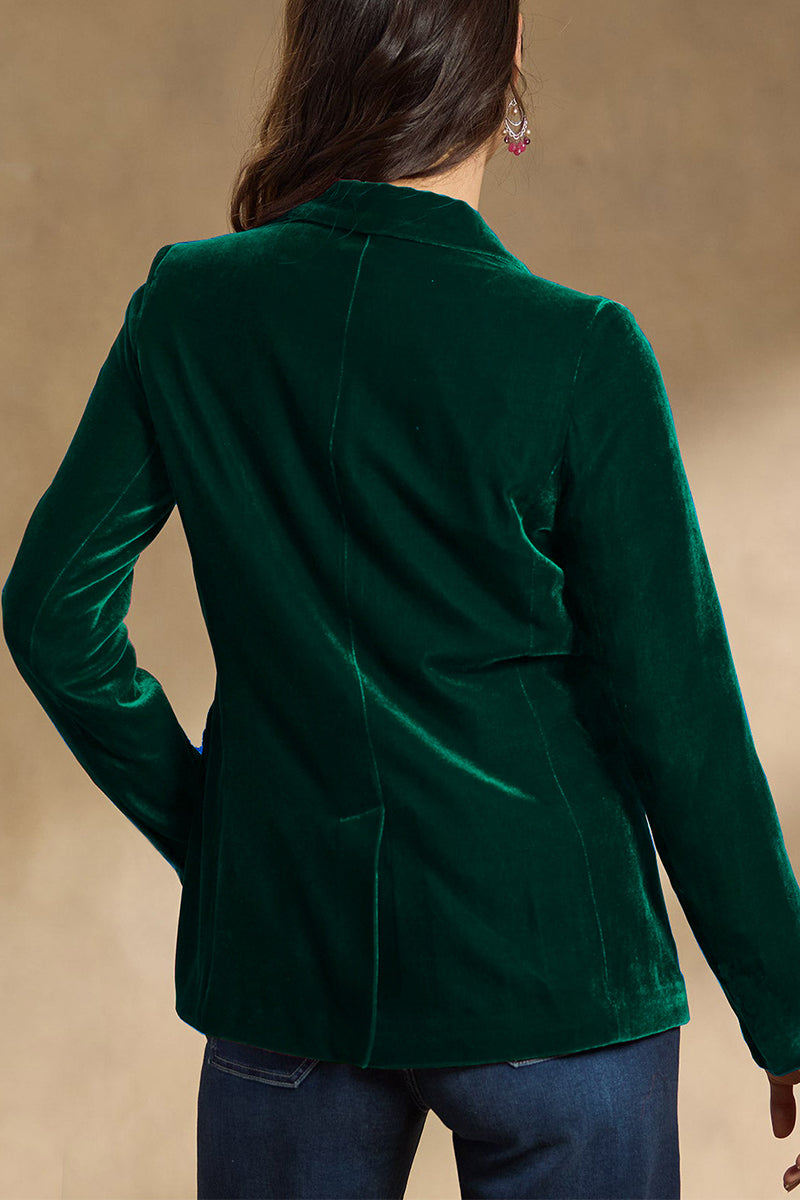 Well Tailored Garment with a Graceful Silhouette