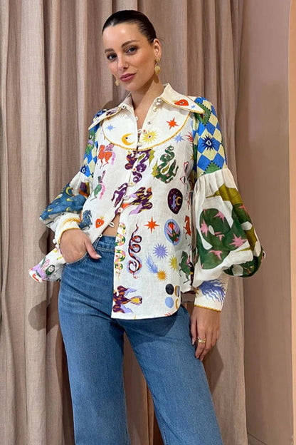 Well Tailored Top with a Graceful Silhouette