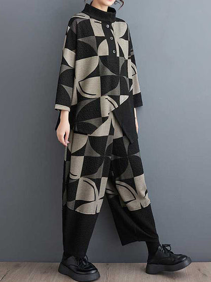 Classic Vintage Pants with a Flattering Fit