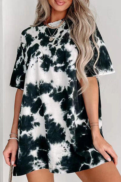 Effortlessly Elegant T-Shirt with a Timeless Design