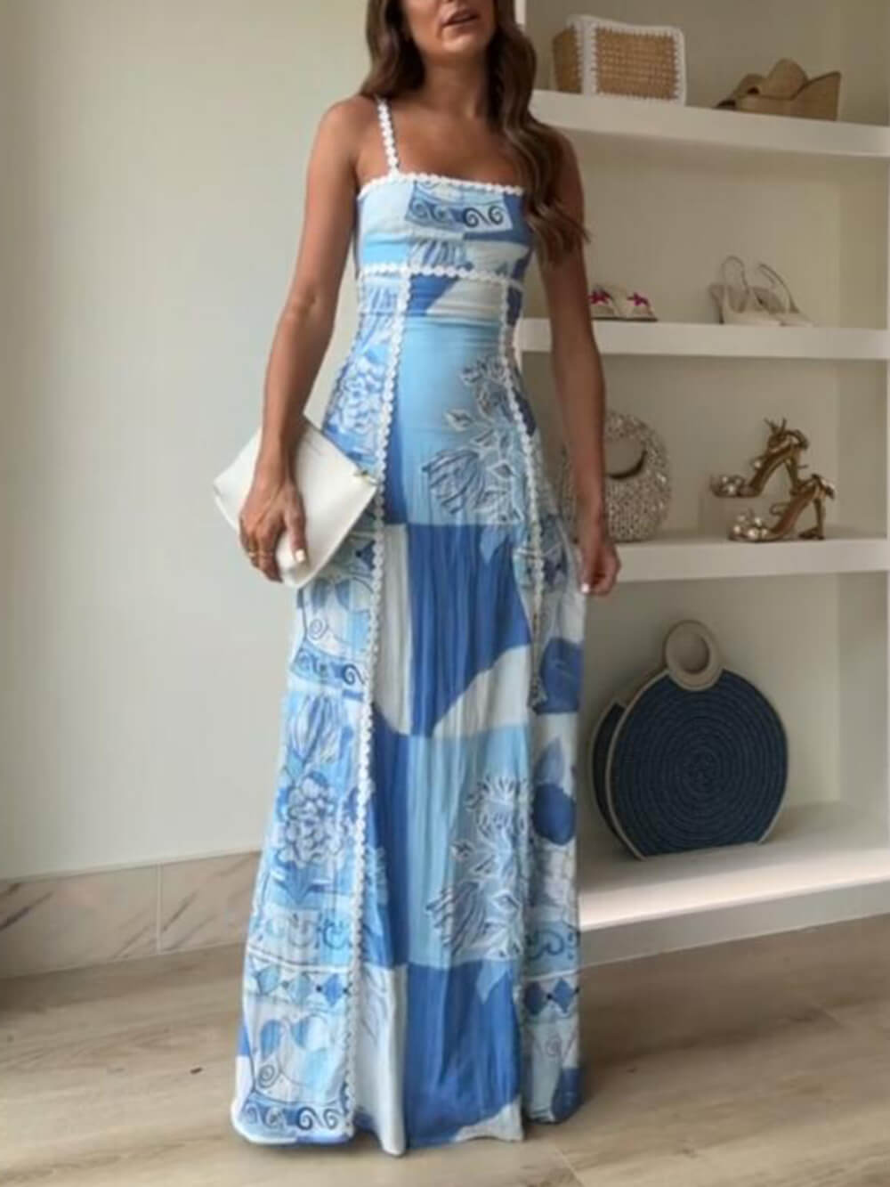 Classic Vintage & Enduringly Stylish Dress