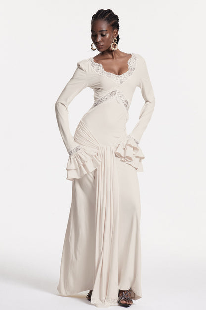 Sophisticated Dress with a Clean Classic Look