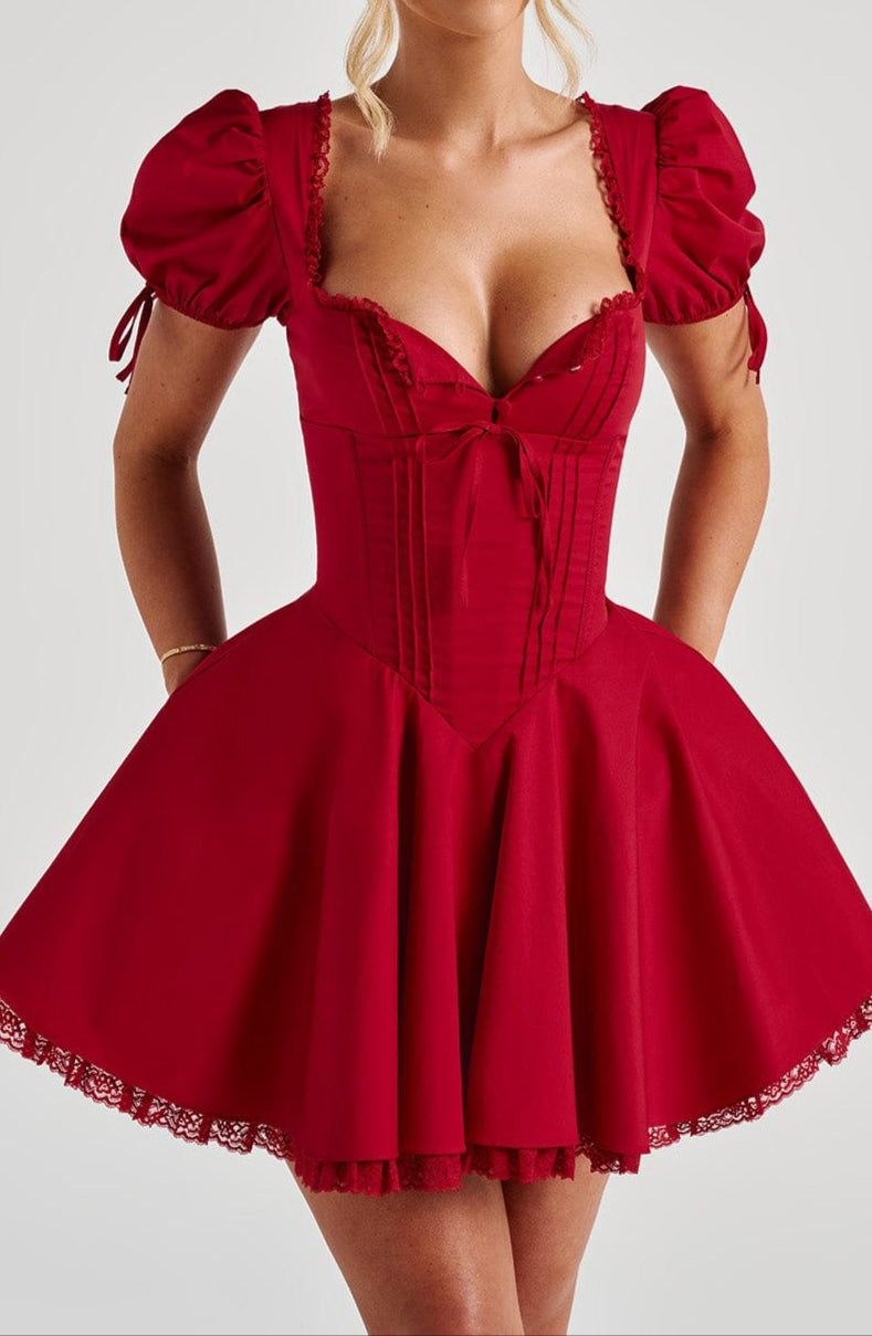 Classic Vintage Dress with a Flattering Fit