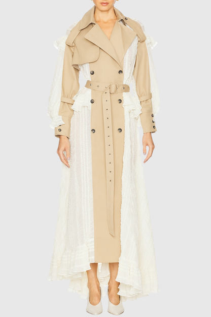 Well Tailored Coat with a Graceful Silhouette