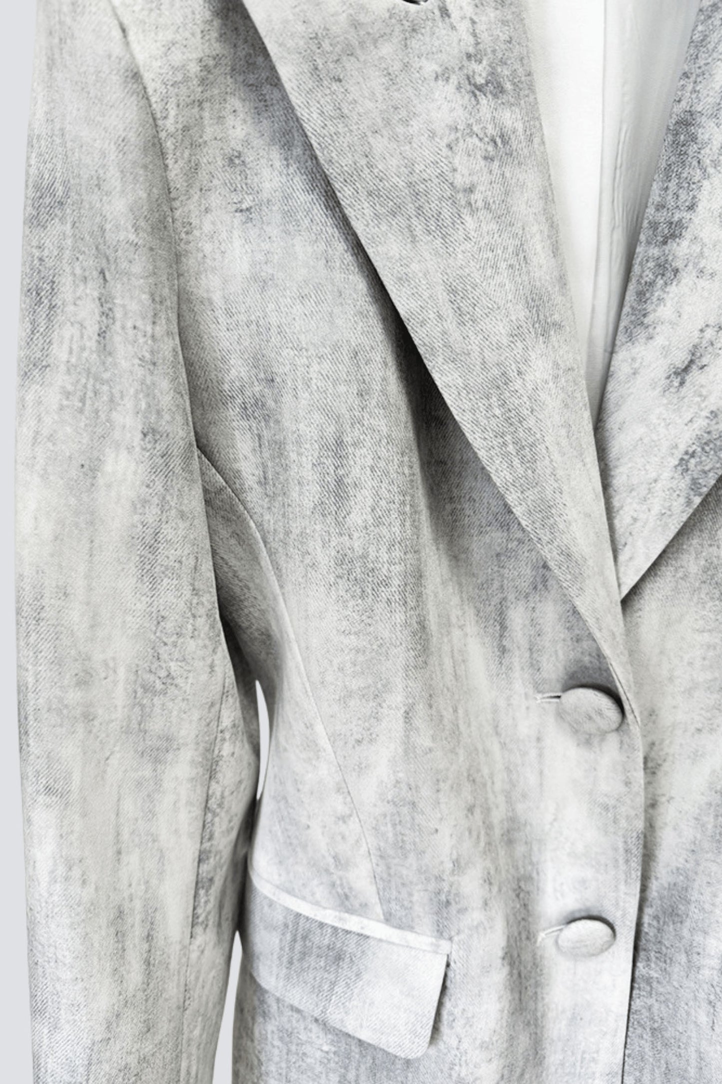 Polished Garment with an Effortless Classic Look