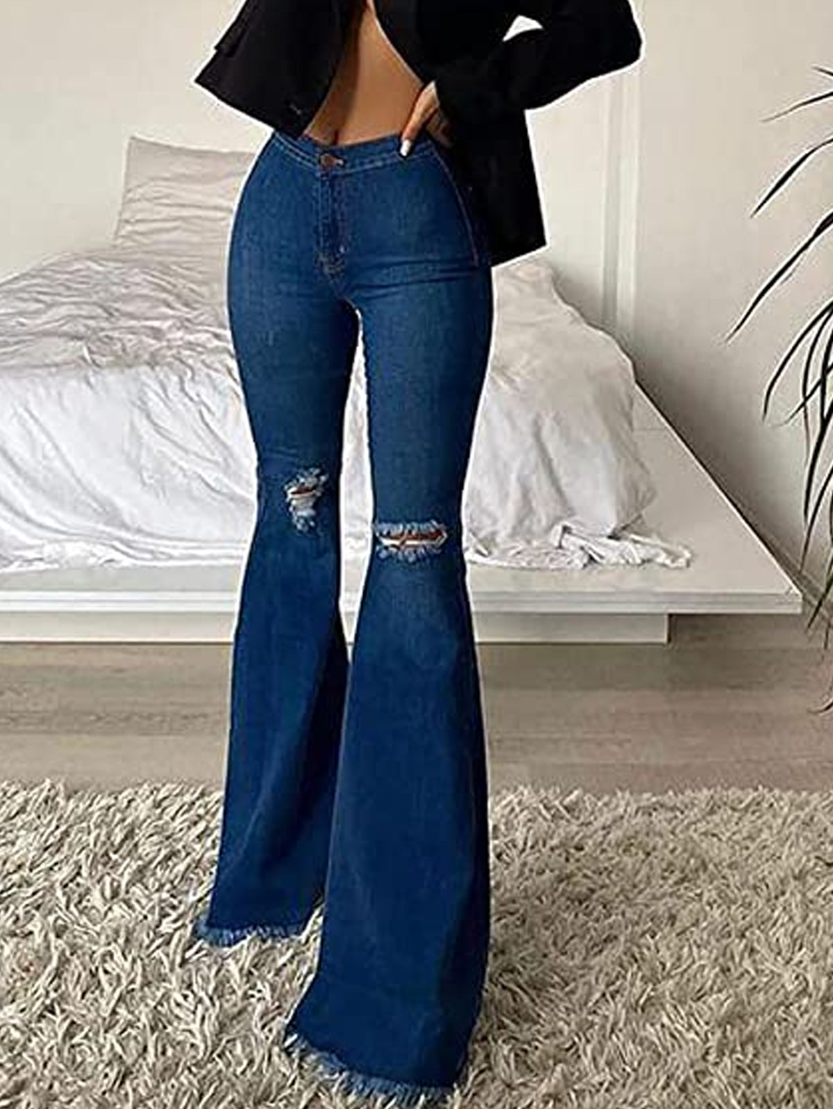 Classic Vintage Pants with a Flattering Fit
