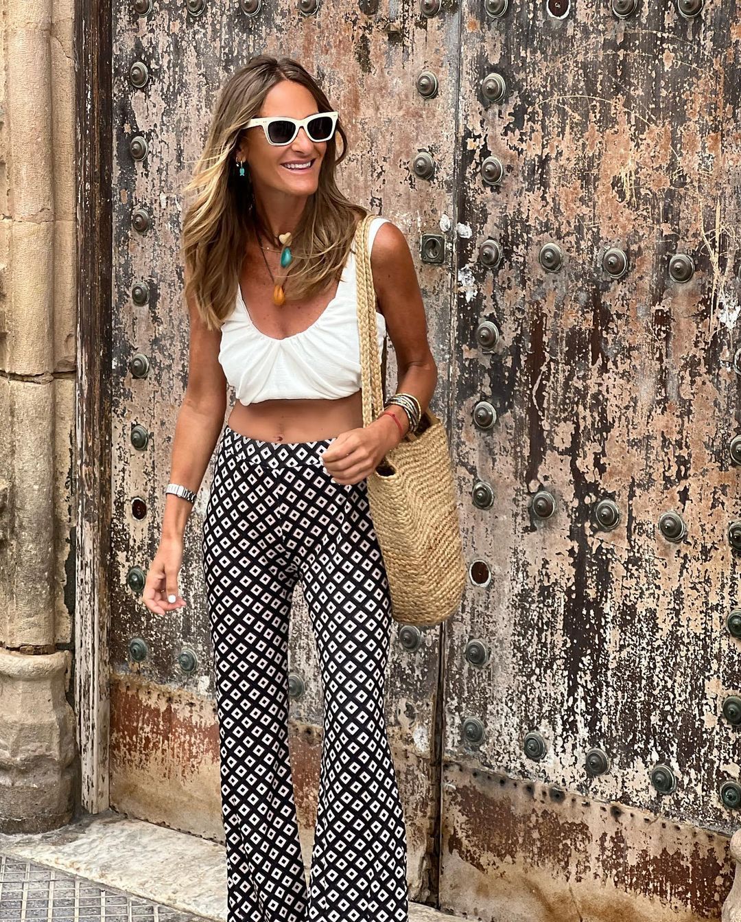 Elegantly Styled Pants for Everyday Wear