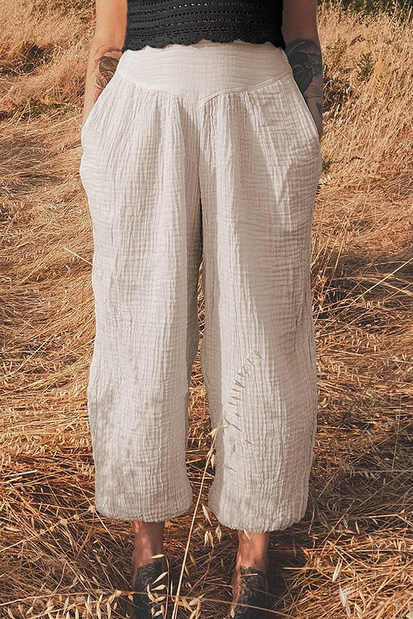 Polished Trousers with an Effortless Classic Look