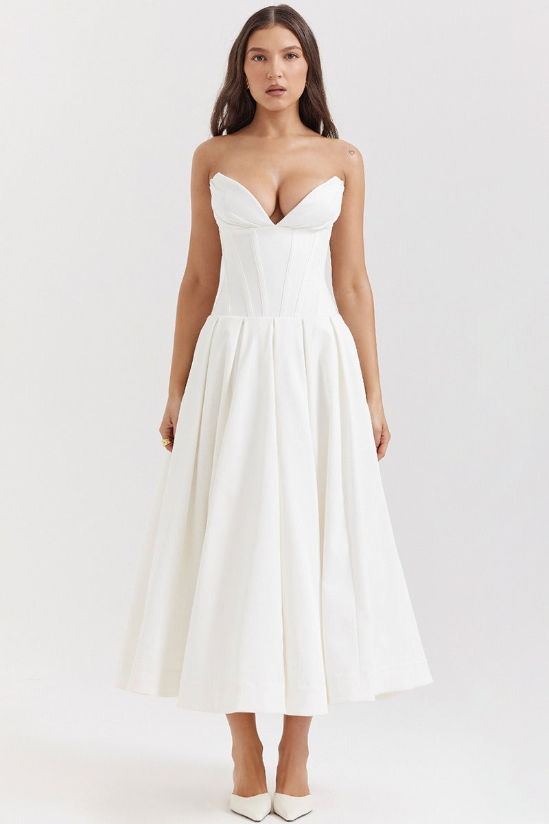 Polished Dress with an Effortless Classic Look
