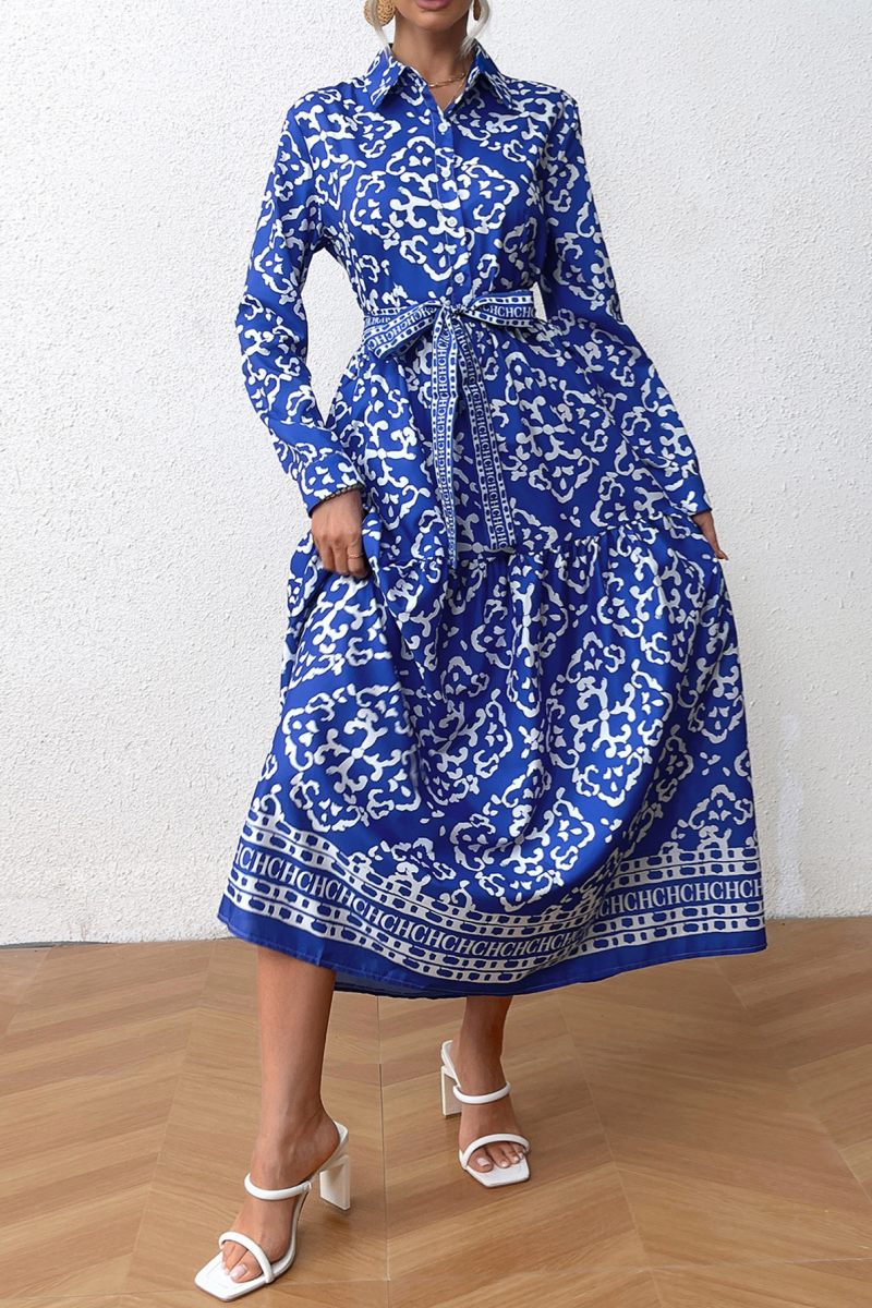 Classic Vintage & Enduringly Stylish Dress