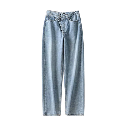 Sophisticated Garment with a Clean Classic Look