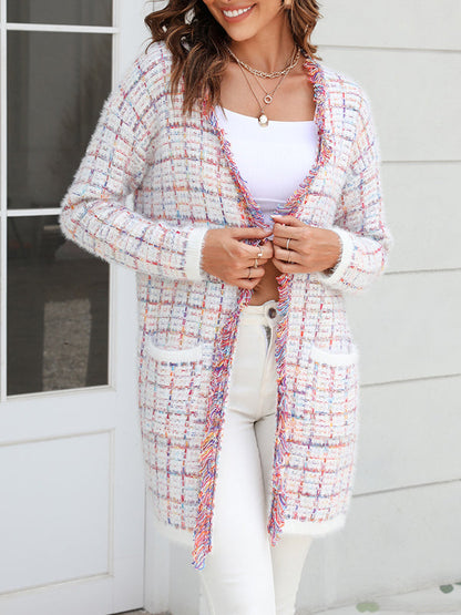 Well Tailored Cardigan with a Graceful Silhouette