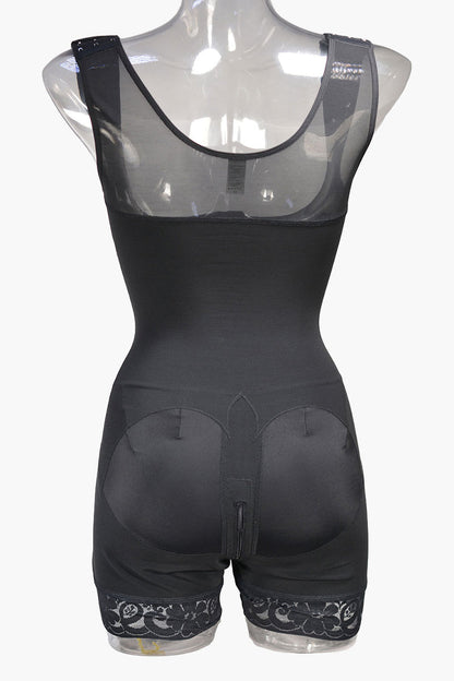 Sophisticated Garment with a Clean Classic Look