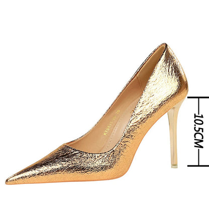 Well Tailored Heels with a Graceful Silhouette