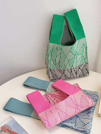 Gracefully Styled Bag for Any Occasion