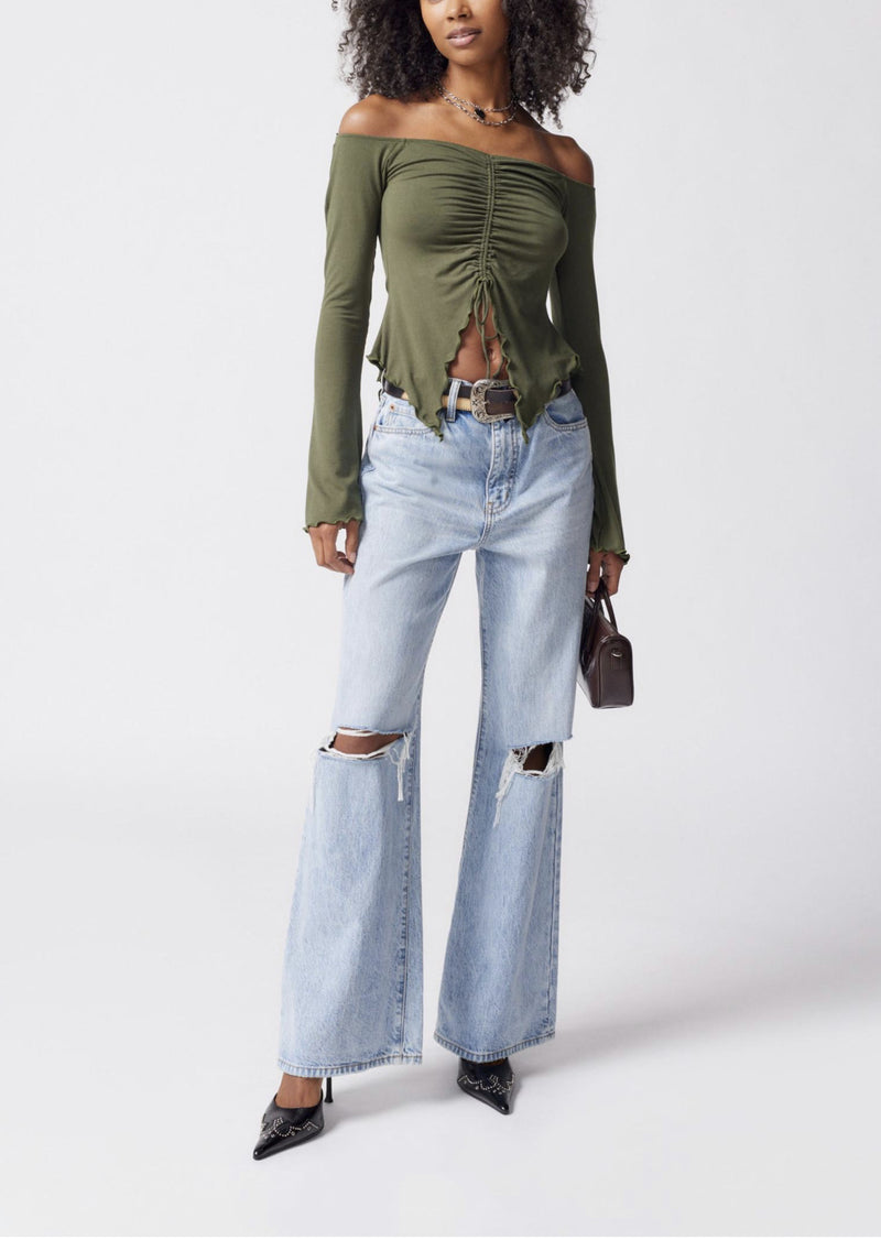 Classic Vintage Top with a Flattering Fit