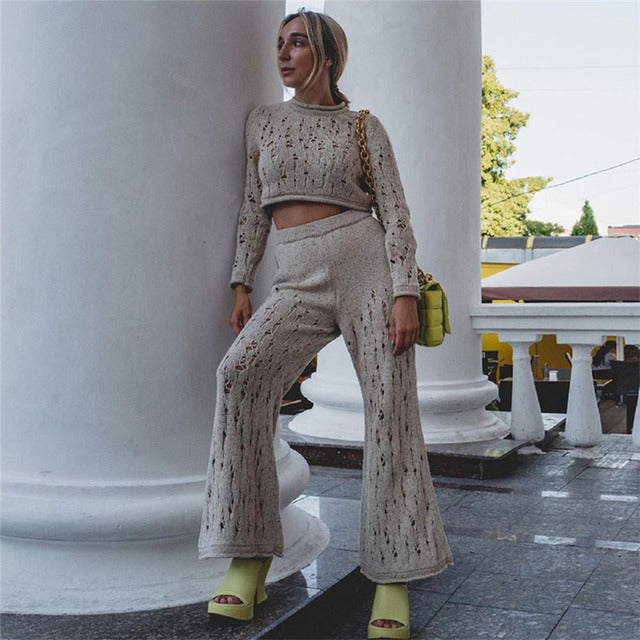 Elegantly Styled Pants for Everyday Wear