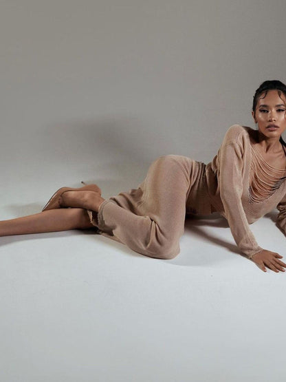Gracefully Styled Sweater for Any Occasion