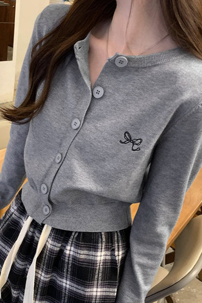 Classic Vintage & Enduringly Stylish Cardigan