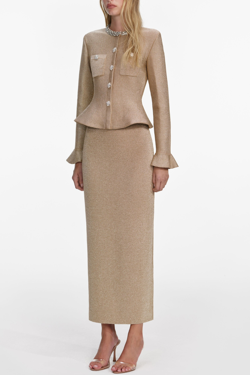 Beautifully Crafted Dress in a Classic Style