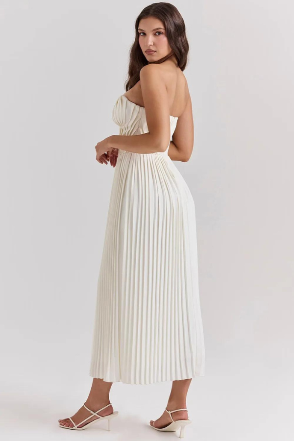 Polished Garment with an Effortless Classic Look