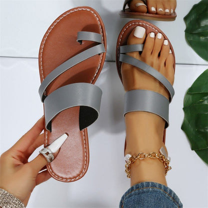 Well Tailored Shoes with a Graceful Silhouette