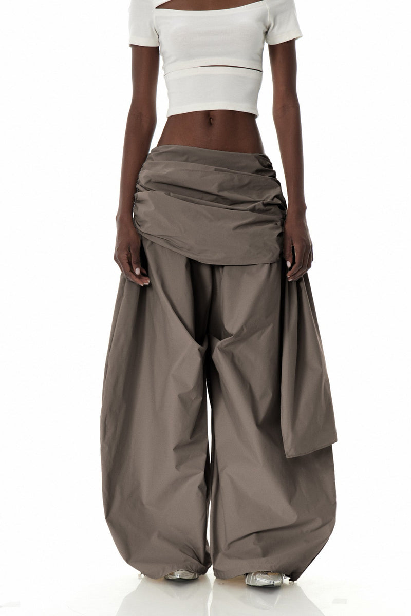 Elegantly Styled Pants for Everyday Wear