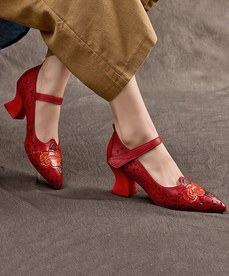 A Vintage Style Heels with Delicate Timeless Details