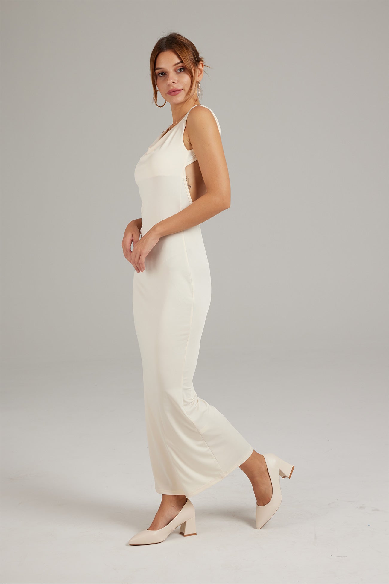 A Vintage Style Dress with Delicate Timeless Details