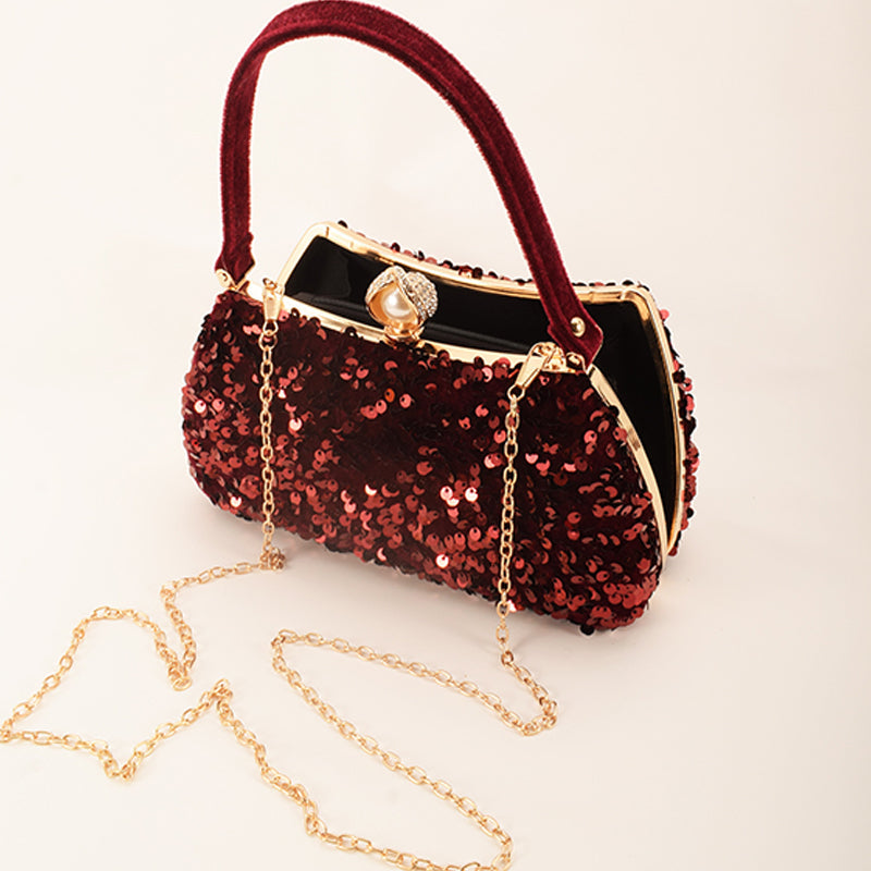 Beautifully Finished Bag in a Timeless Design