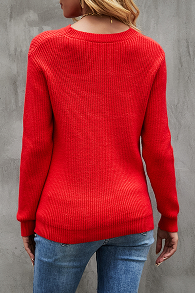 Elegantly Styled Sweater for Everyday Wear