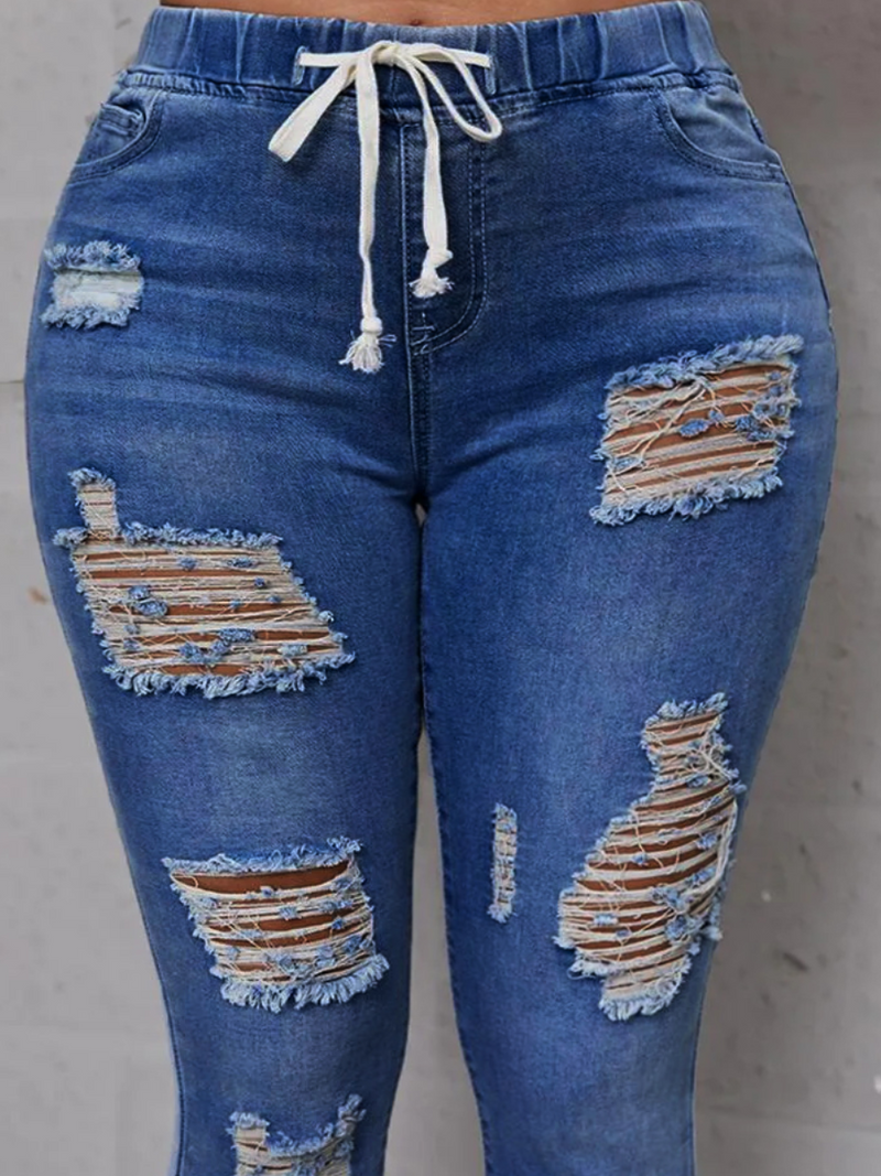 Gracefully Styled Garment for Any Occasion