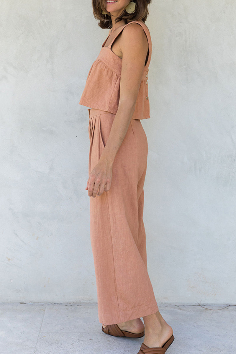 Sophisticated Garment with a Clean Classic Look