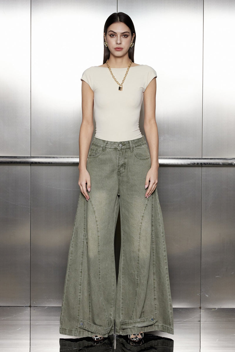 Polished Garment with an Effortless Classic Look