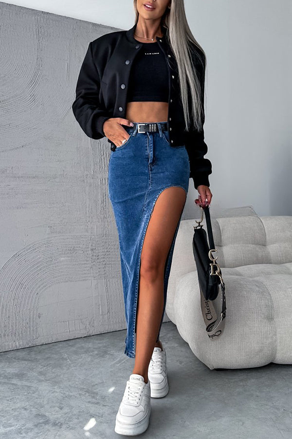 Beautifully Crafted Garment in a Classic Style