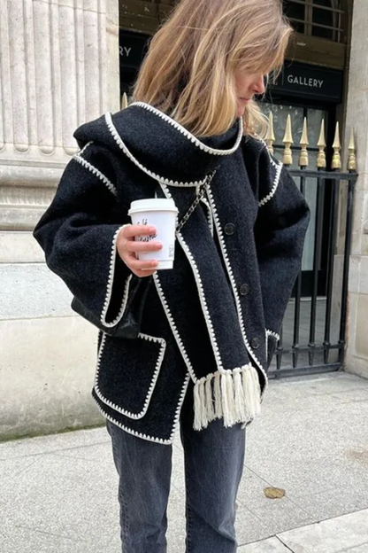Effortlessly Elegant Coat with a Timeless Design