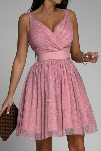 Sophisticated Garment with a Clean Classic Look