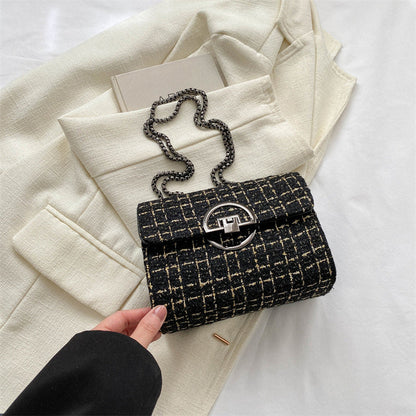 Beautifully Finished Bag in a Timeless Design