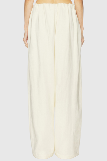 Beautifully Crafted Pants in a Classic Style